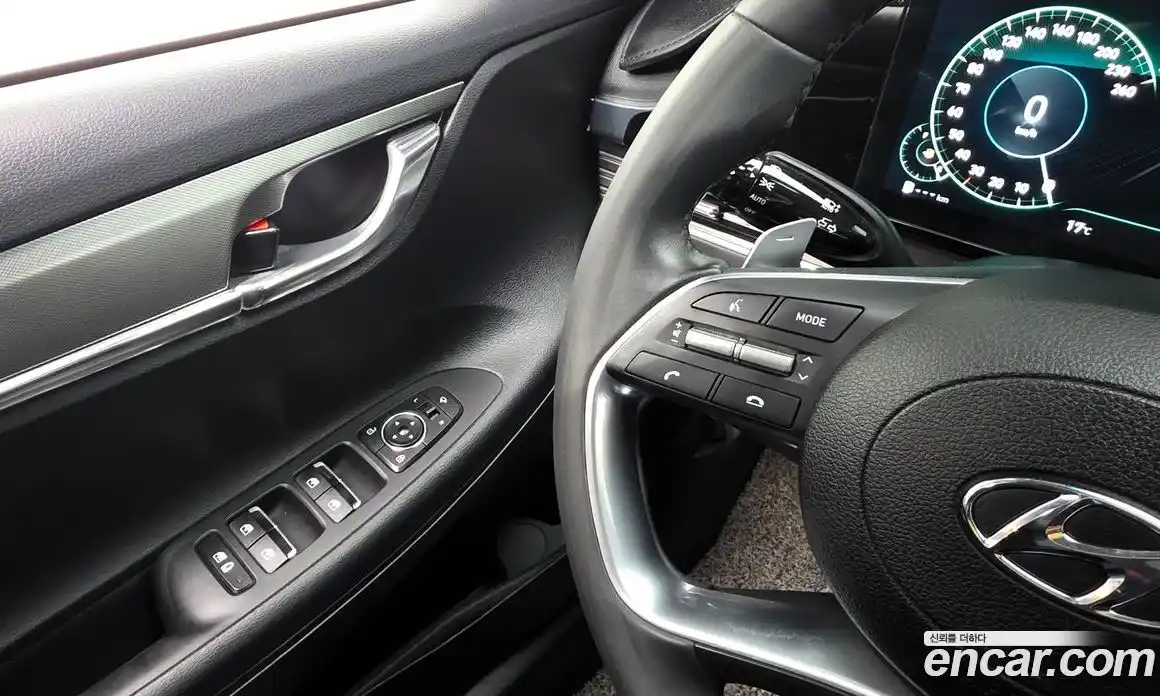 Hyundai Grandeur 2022 2.5 Автомат в Москве № 927867, фото 17