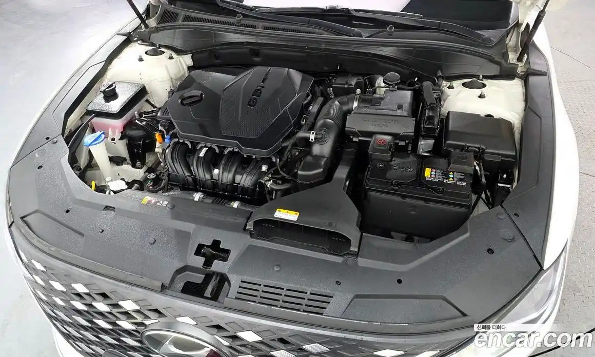 Hyundai Grandeur 2022 2.5 Автомат в Москве № 927867, фото 6