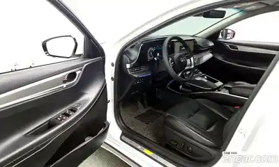 Hyundai Grandeur 2022 2.5 Автомат в Москве № 927867, миниатюра 10