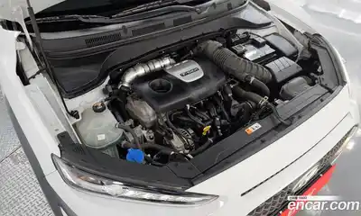 Hyundai Kona 2019 1.6 Автомат в Москве № 927982, миниатюра 6