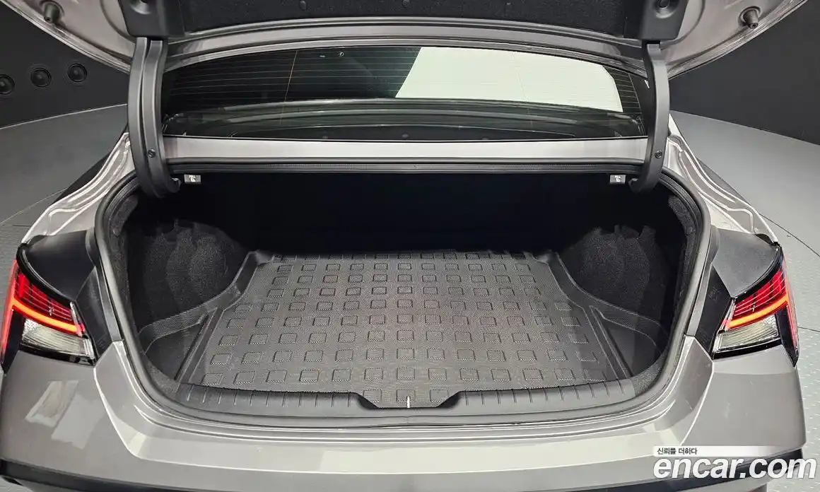 Hyundai Avante 2024 1.6 Автомат в Москве № 928048, фото 20