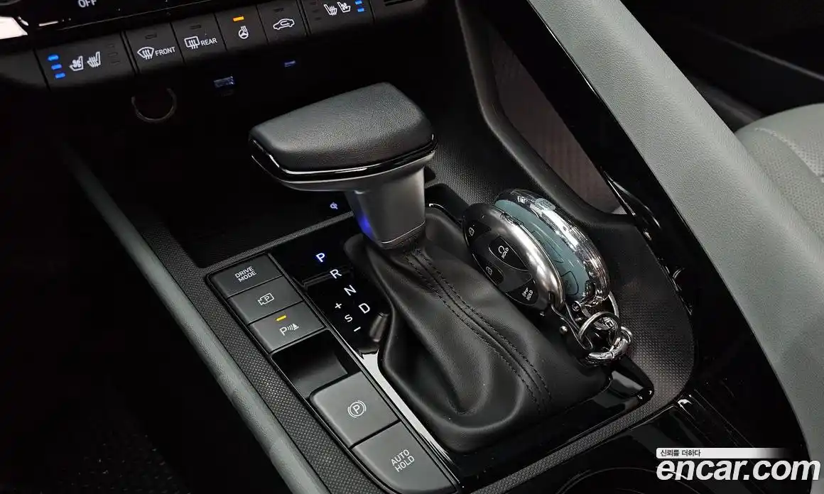 Hyundai Avante 2024 1.6 Автомат в Москве № 928048, фото 9