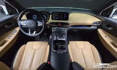 Hyundai Santa Fe 2023 1.6 Автомат в Москве № 928147, миниатюра 6