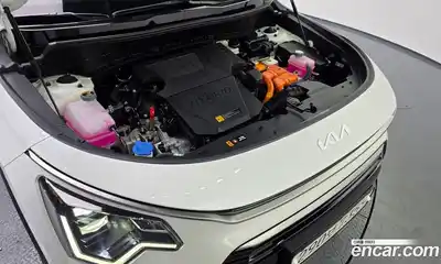 Kia Niro 2025 1.6 Автомат в Москве № 928258, миниатюра 6