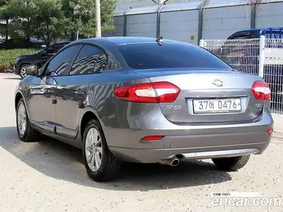 Renault SM3 2016 1.6 гидро в Москве № 928295, миниатюра 2
