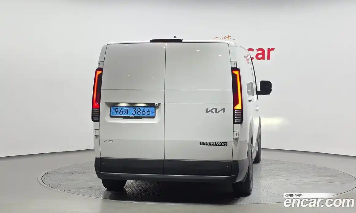 Kia PV5 2025 0.2 Автомат в Москве № 928544, фото 4