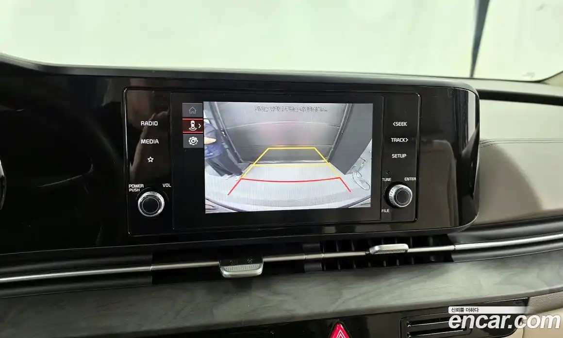 Kia Canival 2023 2.2 Автомат в Москве № 928556, фото 15