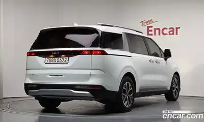 Kia Canival 2023 2.2 Автомат в Москве № 928556, миниатюра 2