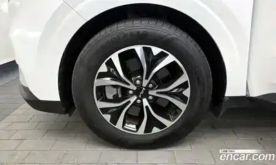 Kia Canival 2023 2.2 Автомат в Москве № 928556, миниатюра 5