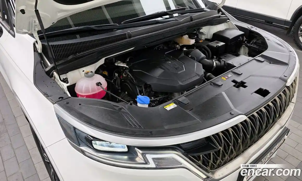 Kia Canival 2023 2.2 Автомат в Москве № 928556, фото 6