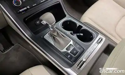 Kia Canival 2023 2.2 Автомат в Москве № 928556, миниатюра 9