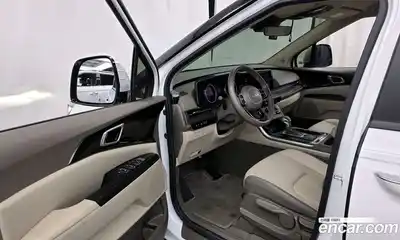 Kia Canival 2023 2.2 Автомат в Москве № 928556, миниатюра 10