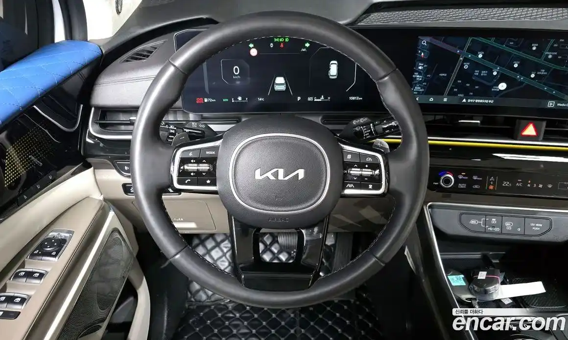 Kia Canival 2024 3.5 Автомат в Москве № 928643, фото 13