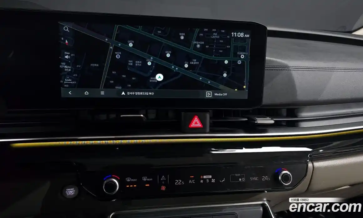 Kia Canival 2024 3.5 Автомат в Москве № 928643, фото 14