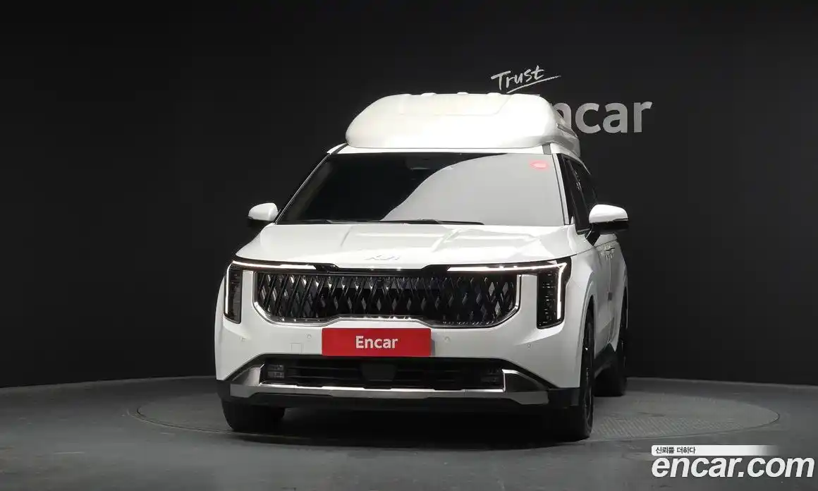 Kia Canival 2024 3.5 Автомат в Москве № 928643, фото 3