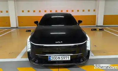 Kia K8, 2025