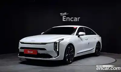 Kia K8, 2025