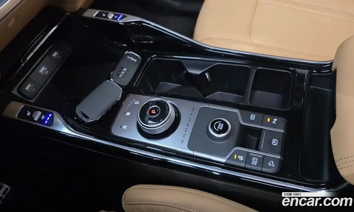 Kia Sorento 2022 1.6 Автомат в Москве № 928942, фото 9