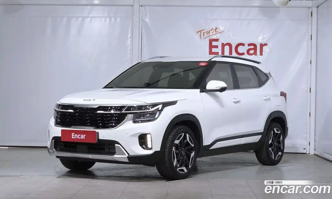 Kia Seltos 2024 1.6 Автомат в Москве № 928973, фото 1