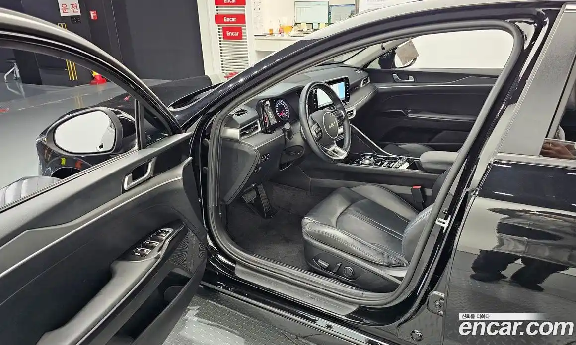 Kia K5 2022 2.0 Автомат в Москве № 929211, фото 11