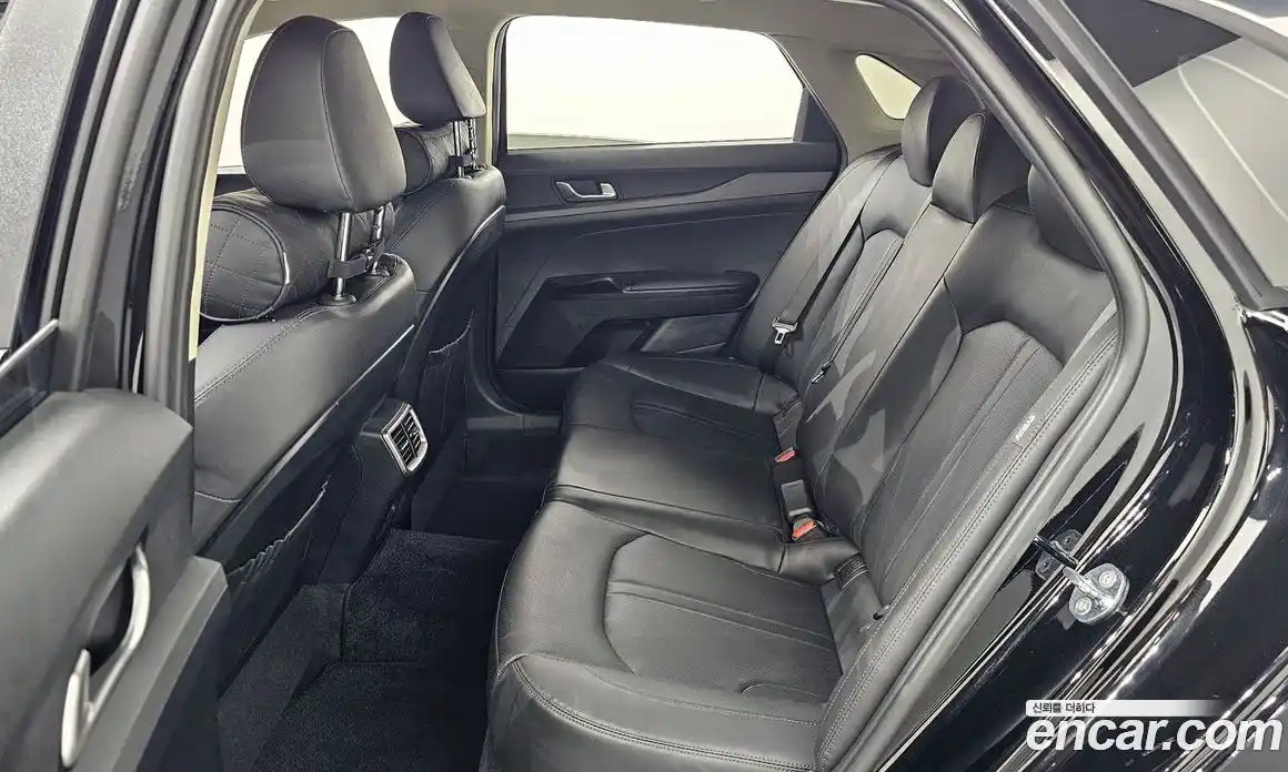 Kia K5 2022 2.0 Автомат в Москве № 929211, фото 12