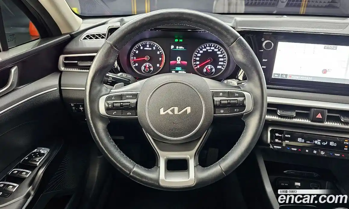 Kia K5 2022 2.0 Автомат в Москве № 929211, фото 13