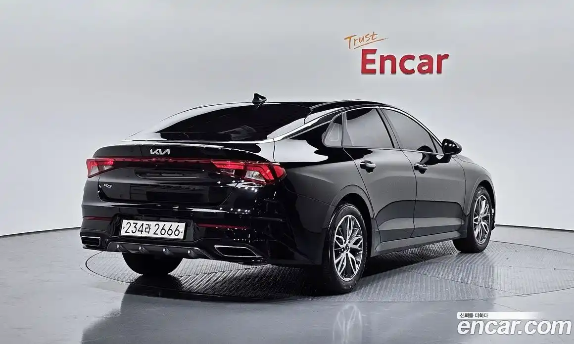 Kia K5 2022 2.0 Автомат в Москве № 929211, фото 2