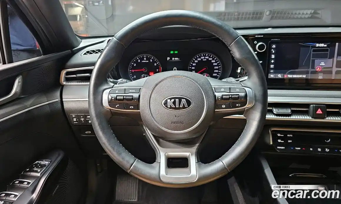 Kia K5 2020 2.0 гидро в Москве № 929226, фото 13