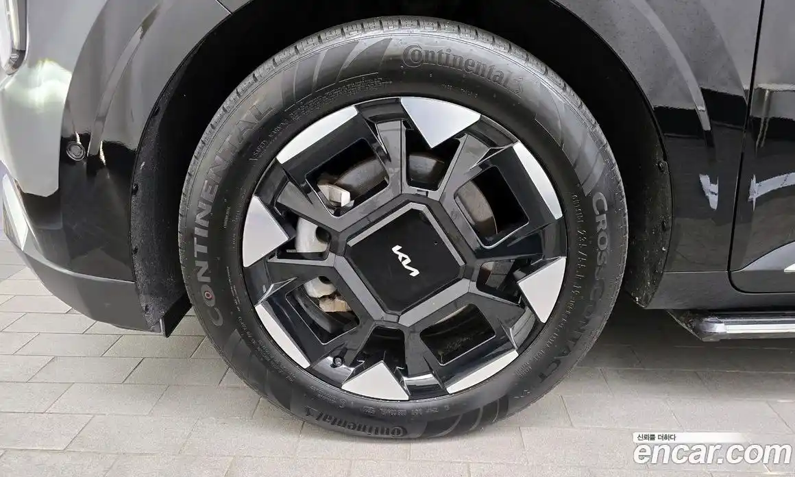 Kia Canival 2024 1.6 Автомат в Москве № 929332, фото 5