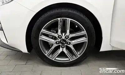 Kia K3 2019 1.6 Автомат в Москве № 929576, миниатюра 5