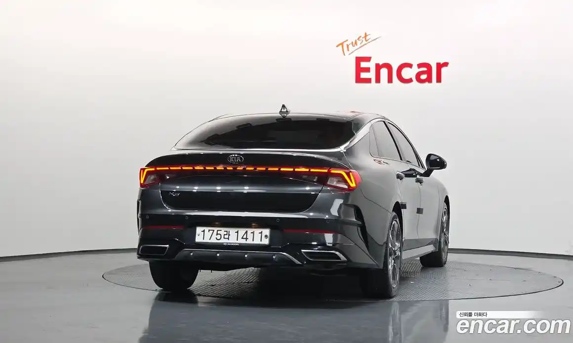 Kia K5 2020 2.0 Автомат в Москве № 929616, фото 3