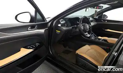 Kia K5 2020 2.0 Автомат в Москве № 929616, миниатюра 9