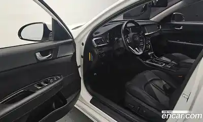 Kia K5 2018 2.0 Автомат в Москве № 929691, миниатюра 11