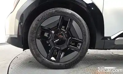 Kia EV9 2023 0.2 Автомат в Москве № 929733, миниатюра 5