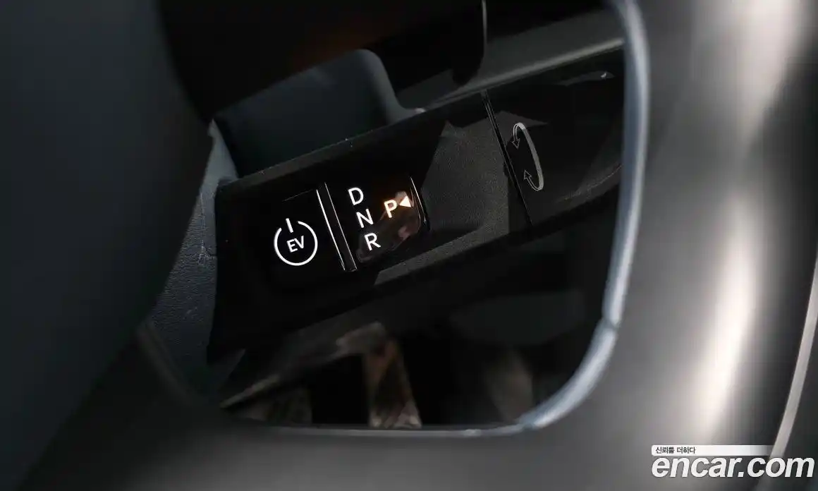 Kia EV9 2023 0.2 Автомат в Москве № 929733, фото 9