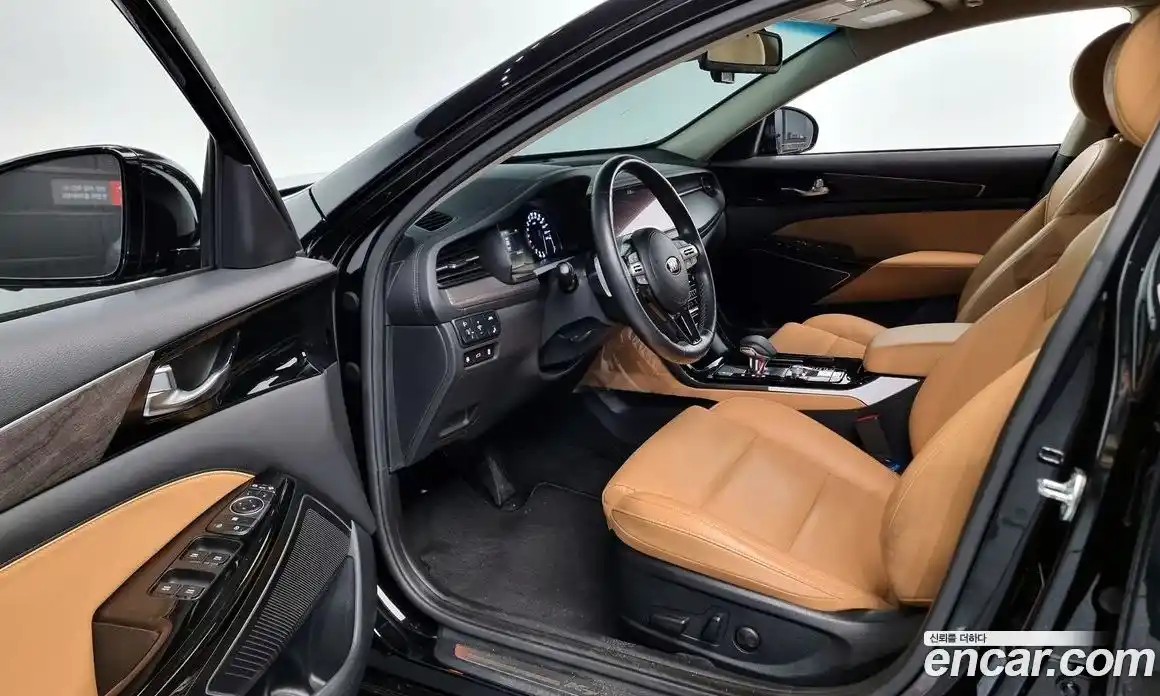 Kia K7 2021 2.5 Автомат в Москве № 929776, фото 11