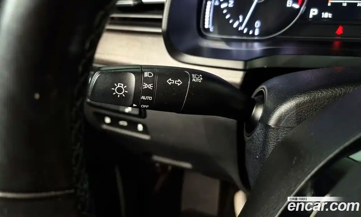 Kia K7 2021 2.5 Автомат в Москве № 929776, фото 17