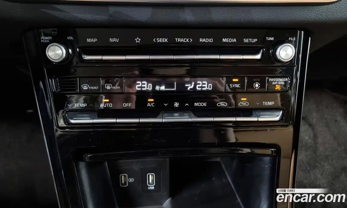 Kia K7 2021 2.5 Автомат в Москве № 929776, фото 20