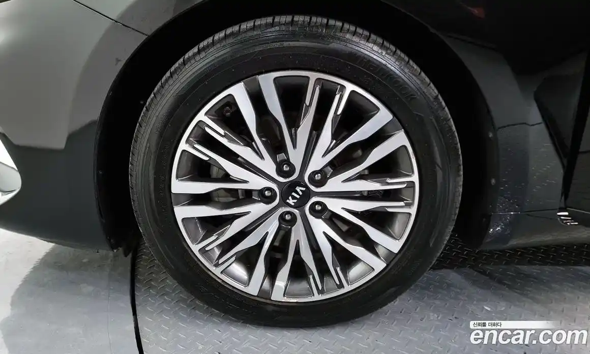 Kia K7 2021 2.5 Автомат в Москве № 929776, фото 5