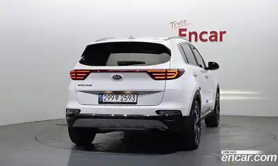 Kia Sportage 2021 2.0 Автомат в Москве № 929893, миниатюра 4