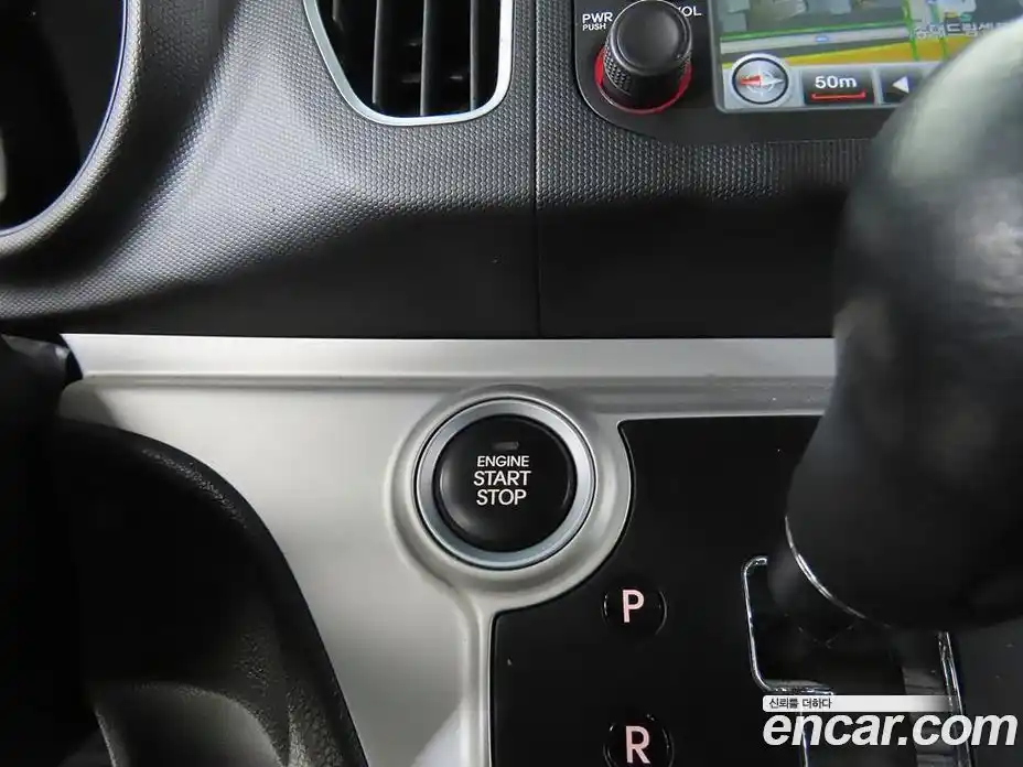 Kia Ray 2017 1.0 Автомат в Москве № 929994, фото 13