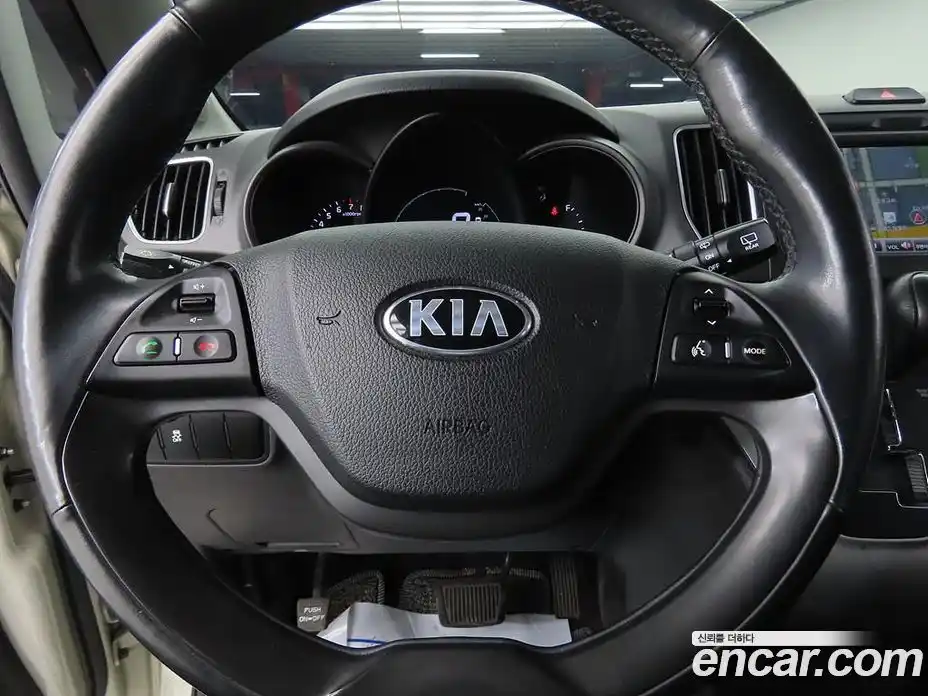 Kia Ray 2017 1.0 Автомат в Москве № 929994, фото 17