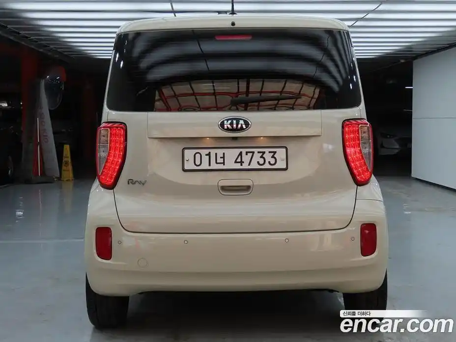 Kia Ray 2017 1.0 Автомат в Москве № 929994, фото 4