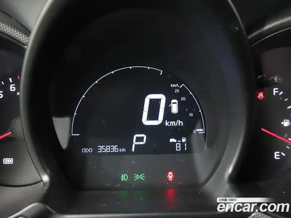 Kia Ray 2017 1.0 Автомат в Москве № 929994, фото 8