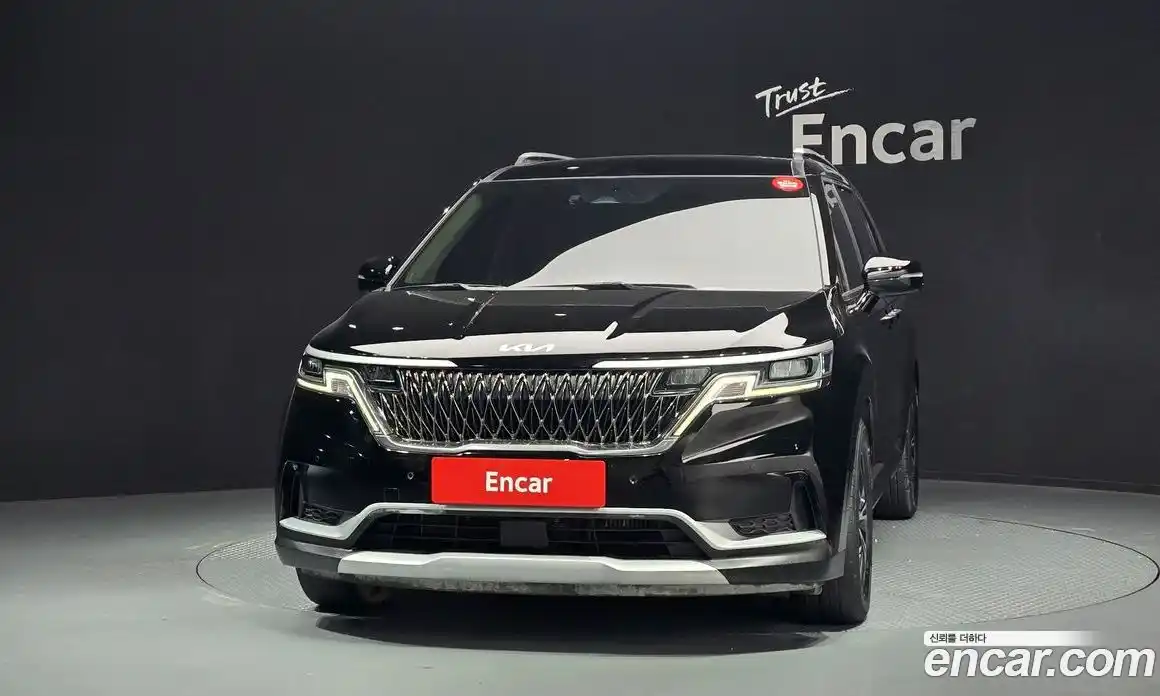 Kia Canival 2022 2.2 Автомат в Москве № 930074, фото 3