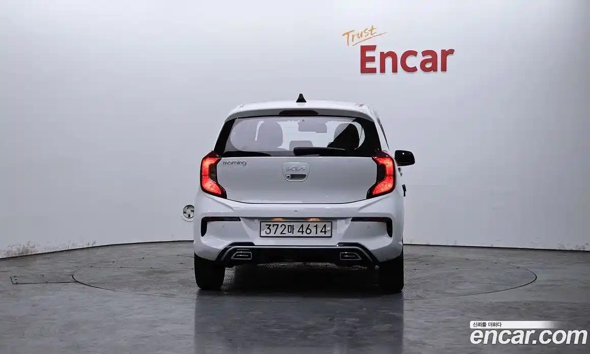 Kia Morning 2022 1.0 Автомат в Москве № 930094, фото 4