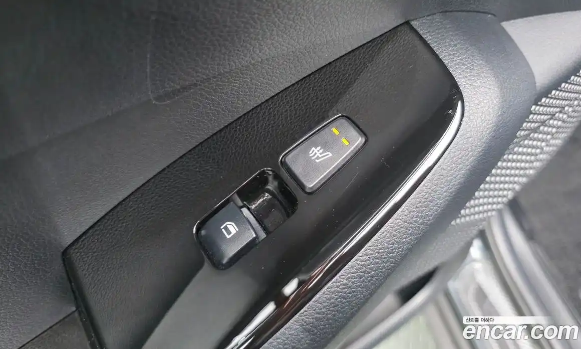 Kia Seltos 2023 2.0 Автомат в Москве № 930095, фото 18