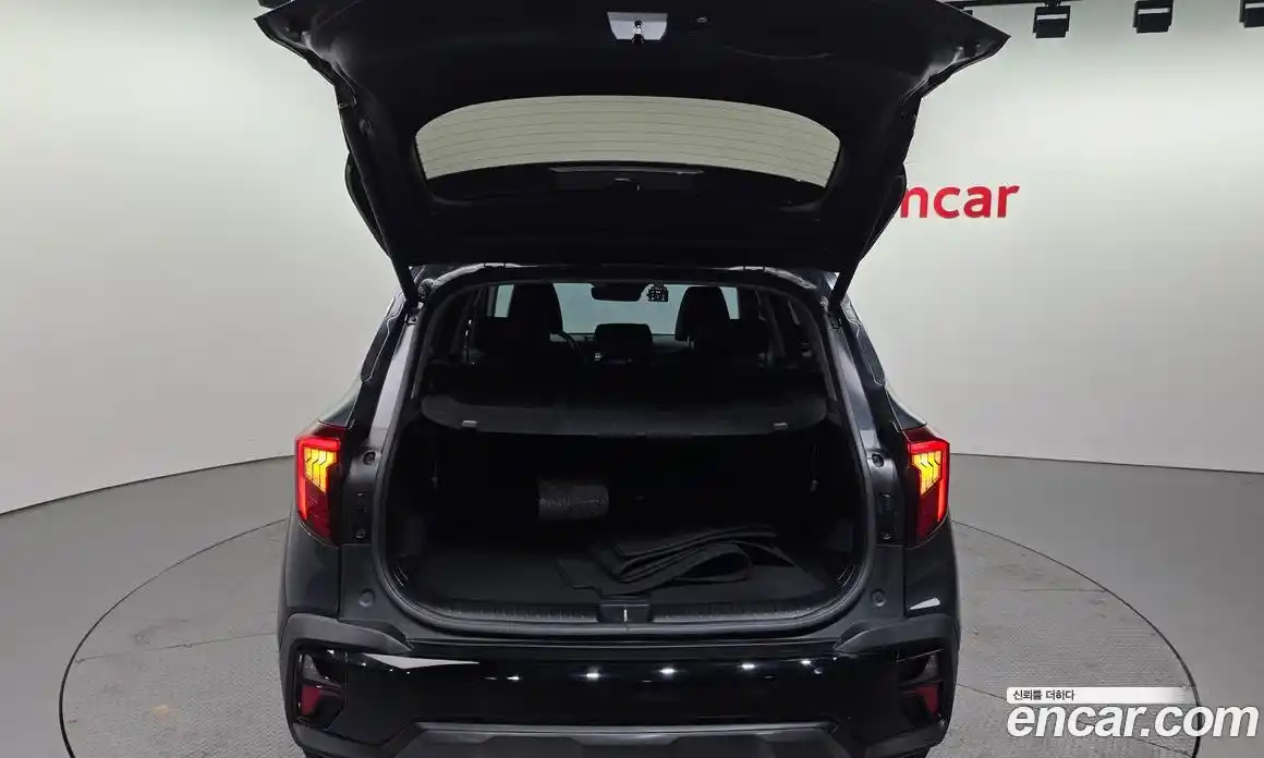 Kia Seltos 2023 2.0 Автомат в Москве № 930095, фото 20