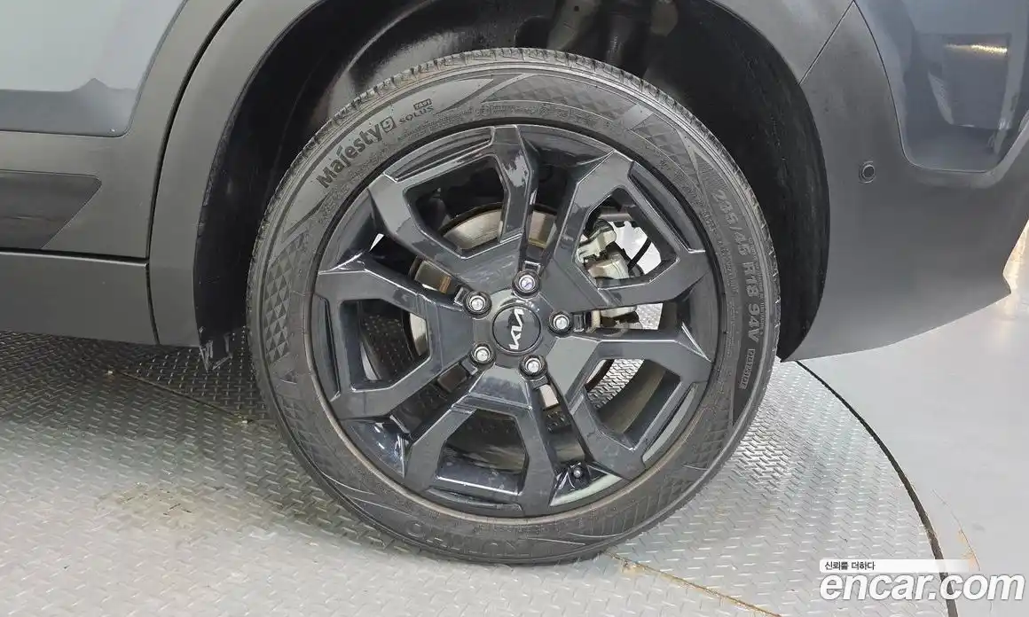 Kia Seltos 2023 2.0 Автомат в Москве № 930095, фото 5