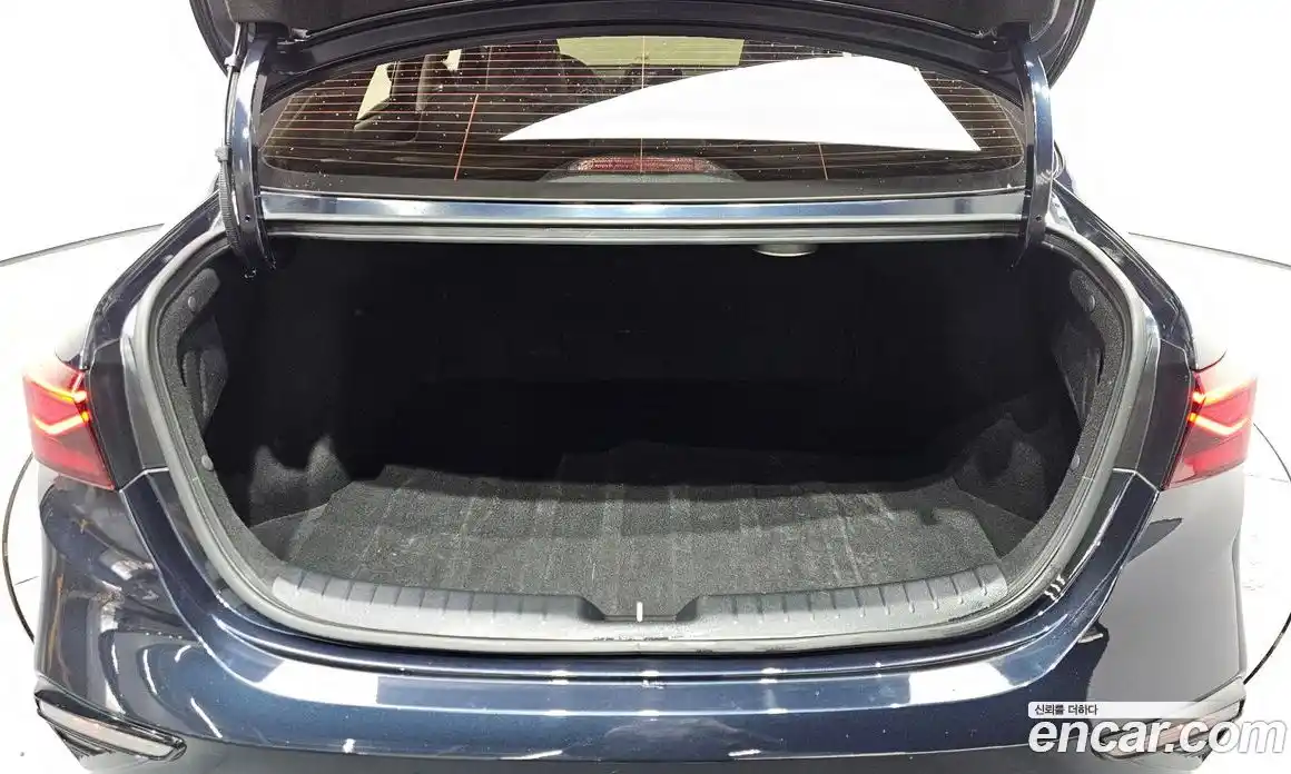 Kia K3 2020 1.6 Автомат в Москве № 930130, фото 20